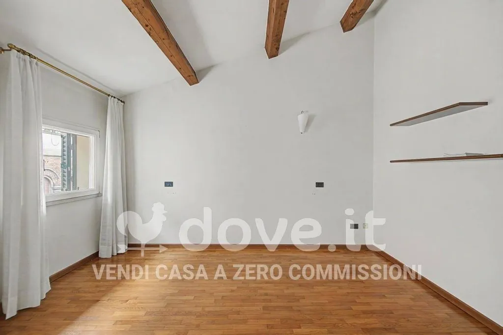 Pièces - Terraced House with Private Garden in Ferrara