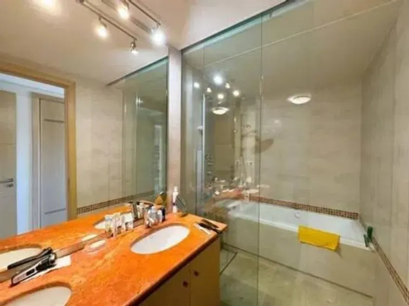 Bathrooms - Apartment with Sea View in Sotogrande Marina