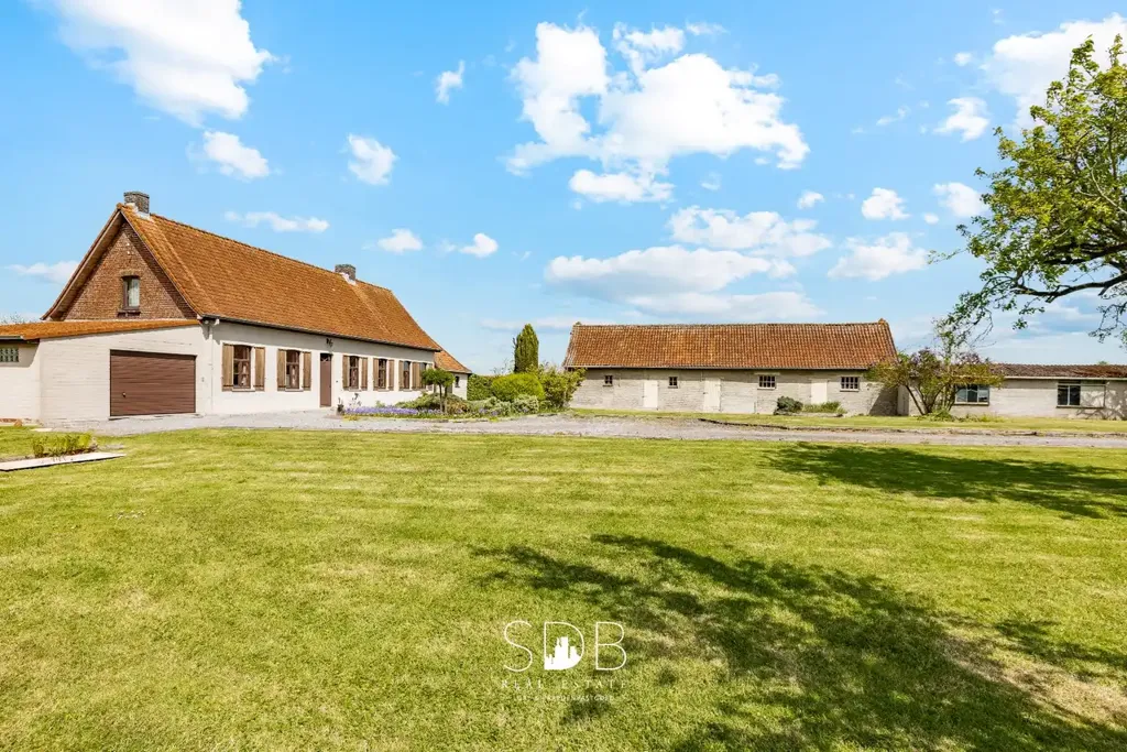 Extérieur - Hoeve Authentique avec Grasland à Waregem