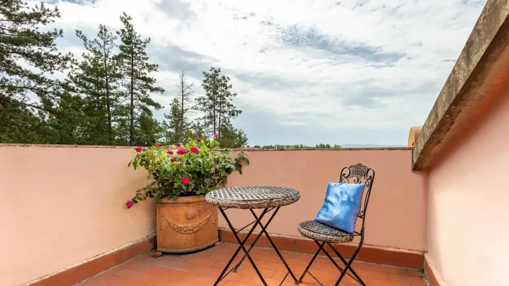 Terrass - Luxury Villa with Private Garden in Reggello