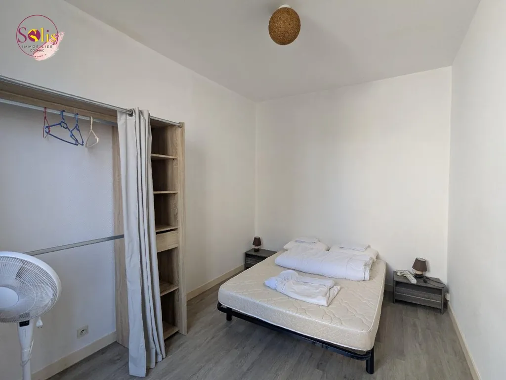 Bedrooms - 2-Bedroom Apartment in Central Cognac