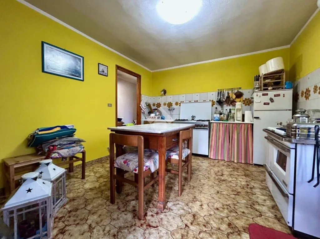 Köök - Semi-Detached Villa with Garden in Condove