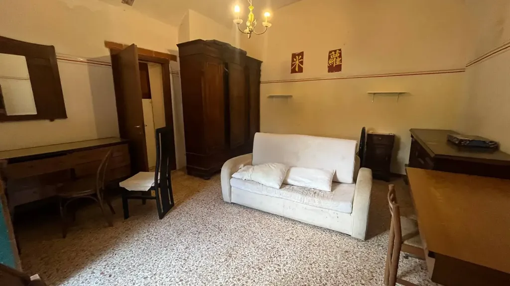 Magamistoad - Student Apartment with Garden in Pisa