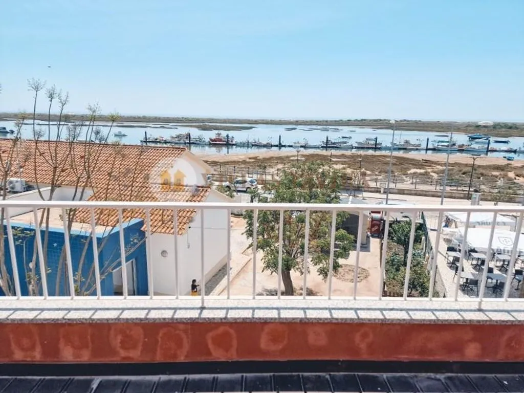 Rõdu - Luxury Apartment with Estuary Views in Cabanas