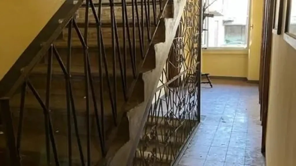 Toad - Rustic Property with Balcony near Bergamo
