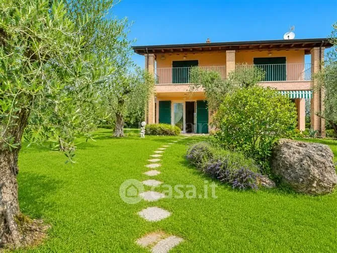 Aed - Villa with Pool in Moniga del Garda