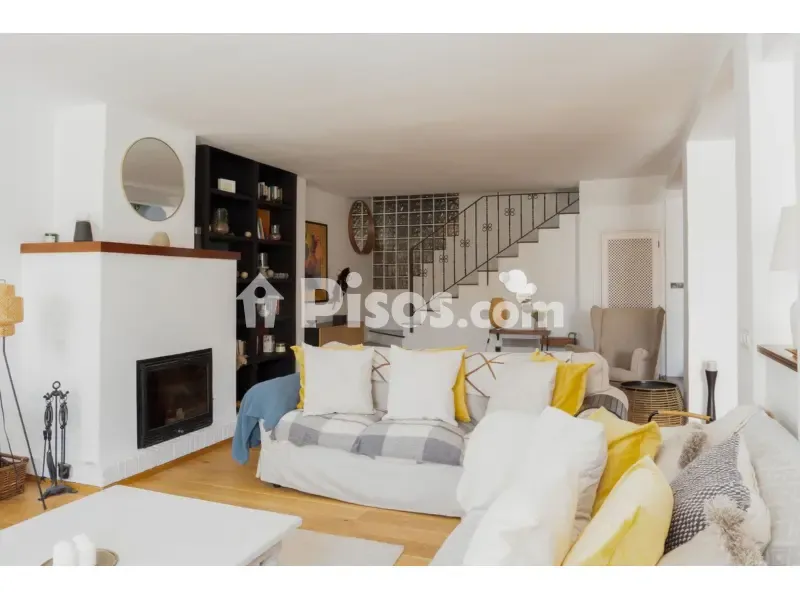 Elutuba - Adjoined House with Sea View in La Heredia