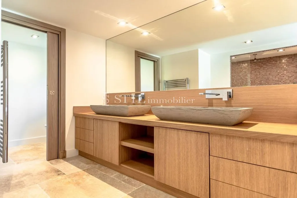 Vannitoad - Contemporary Villa with Pool in Sainte-Maxime