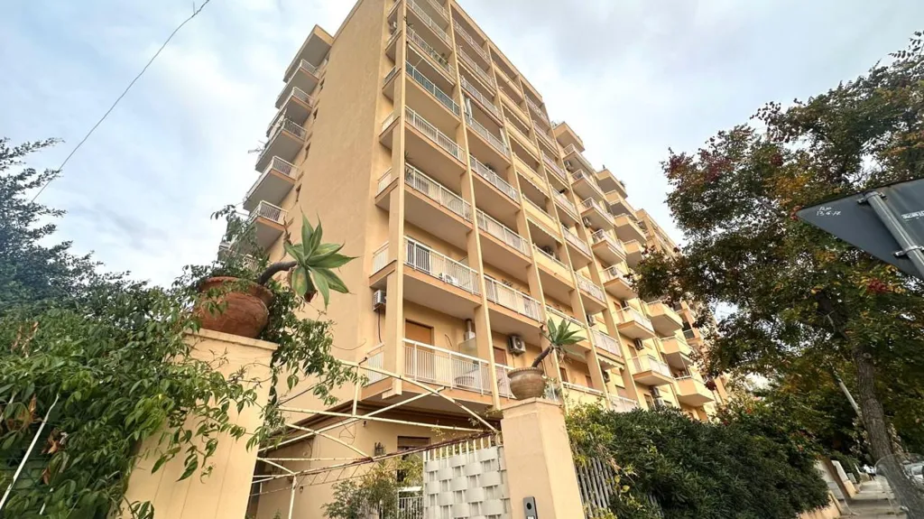 Extérieur - Spacious Apartment with Private Garden in Palermo