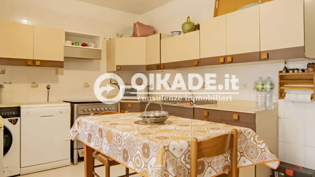 Cocina - Ground Floor Apartment with Private Courtyard in Cagliari