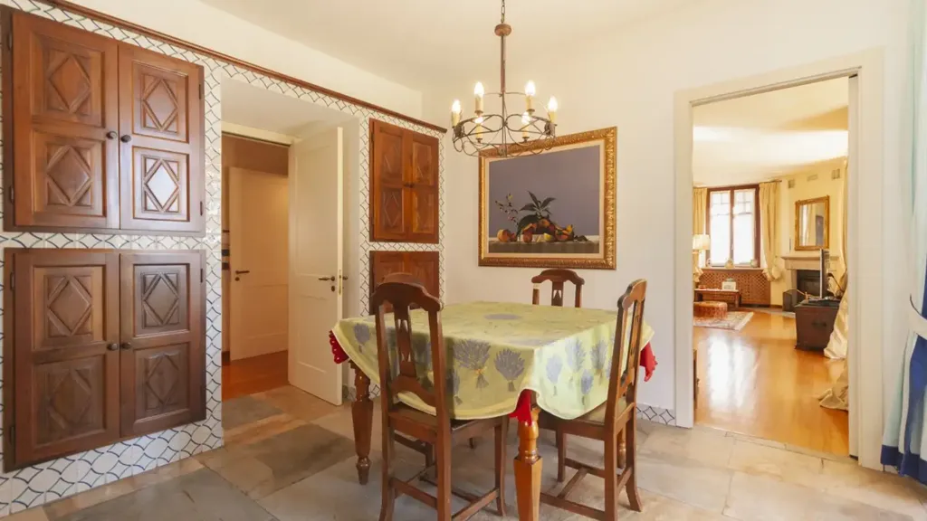 Salle à manger - Historic Villa with Panoramic Views in Grignasco