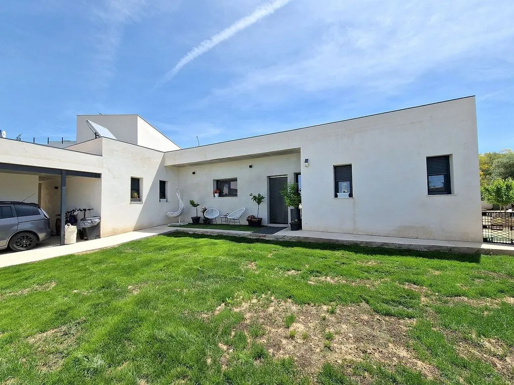 Välivaade - Chalet with Pool in Toledo's Beato Area