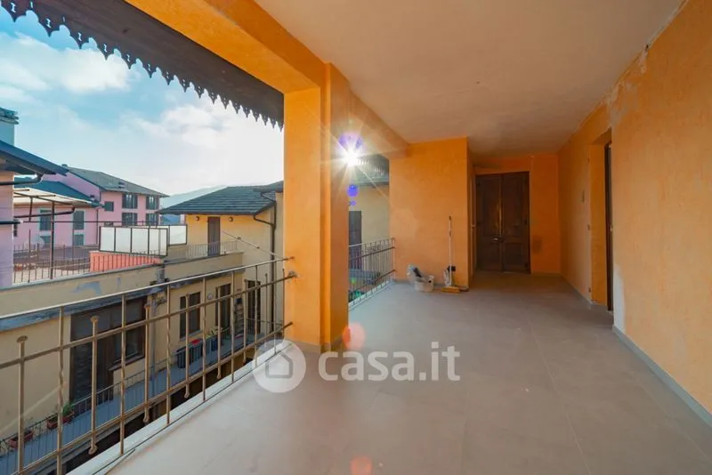 Terrasse - Rearranged Flat with Terrace in Caraglio