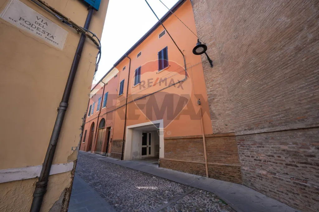 Extérieur - Automated Parking in Ferrara's Historic Centre