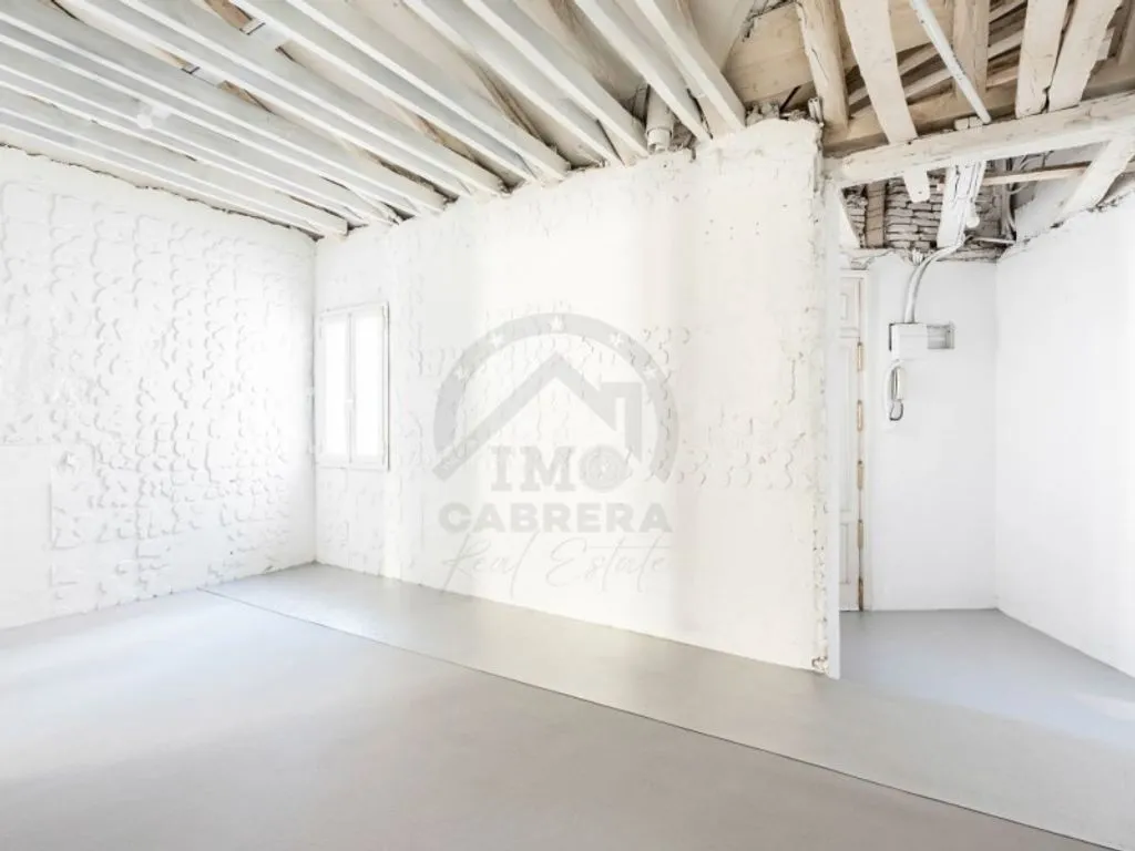 Toad - Luxury Apartment with Rooftop Access in Salamanca