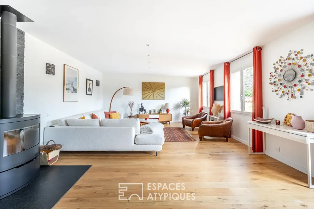 Elutuba - Renovated Farmhouse with Pool in Dardilly