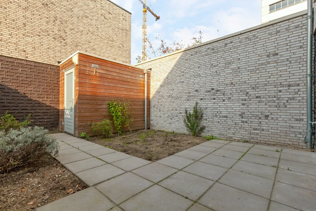 Giardino - Corner House with Garden in Utrecht