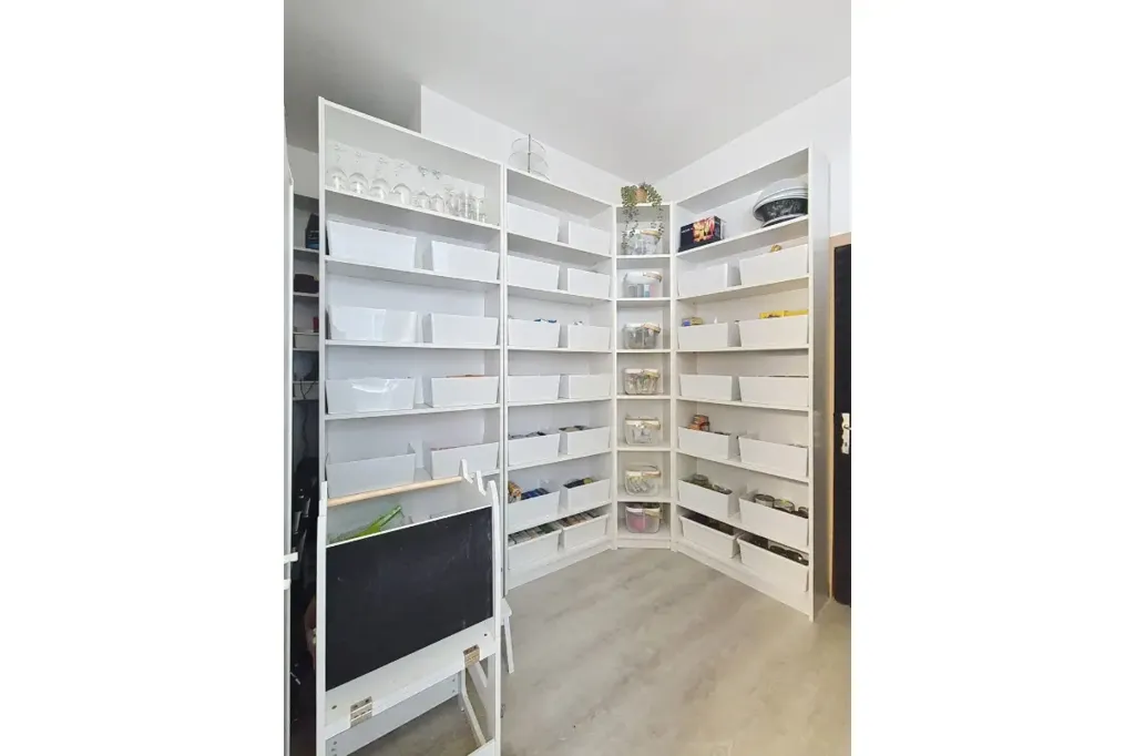 Bureau - Maison 4 Façades avec 2 Logements à Orp-Jauche