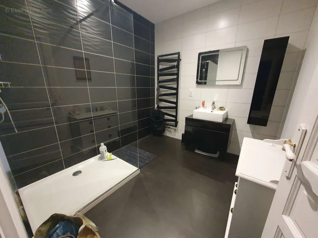 8-room house in Graissac