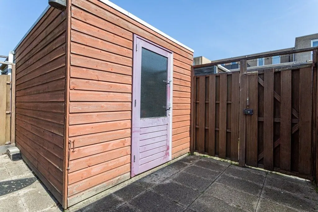 Jardin - Three-Bedroom Tussenwoning with Garden in Rijswijk