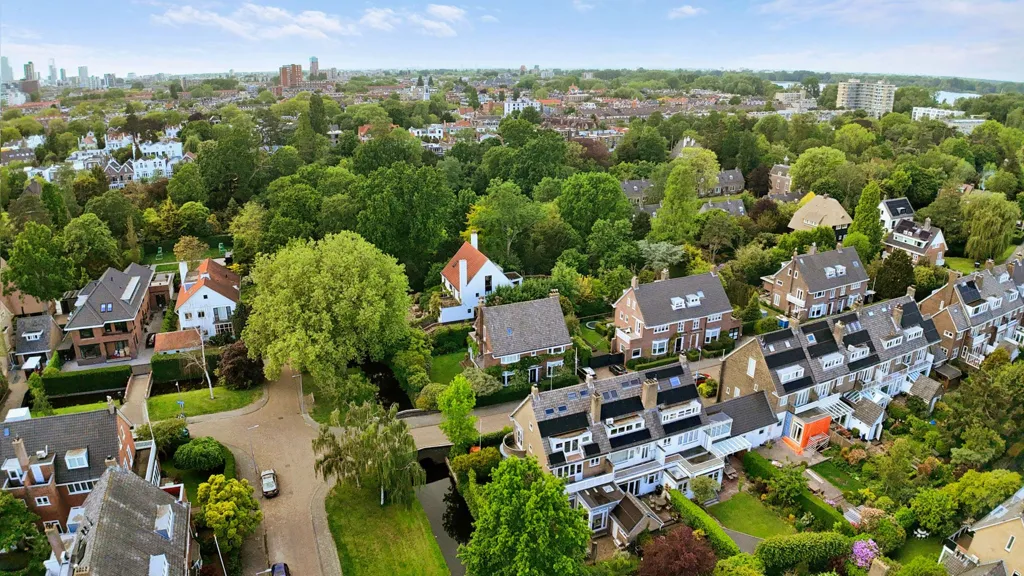 Aerial - Villa with Garden in Rotterdam-Kralingen
