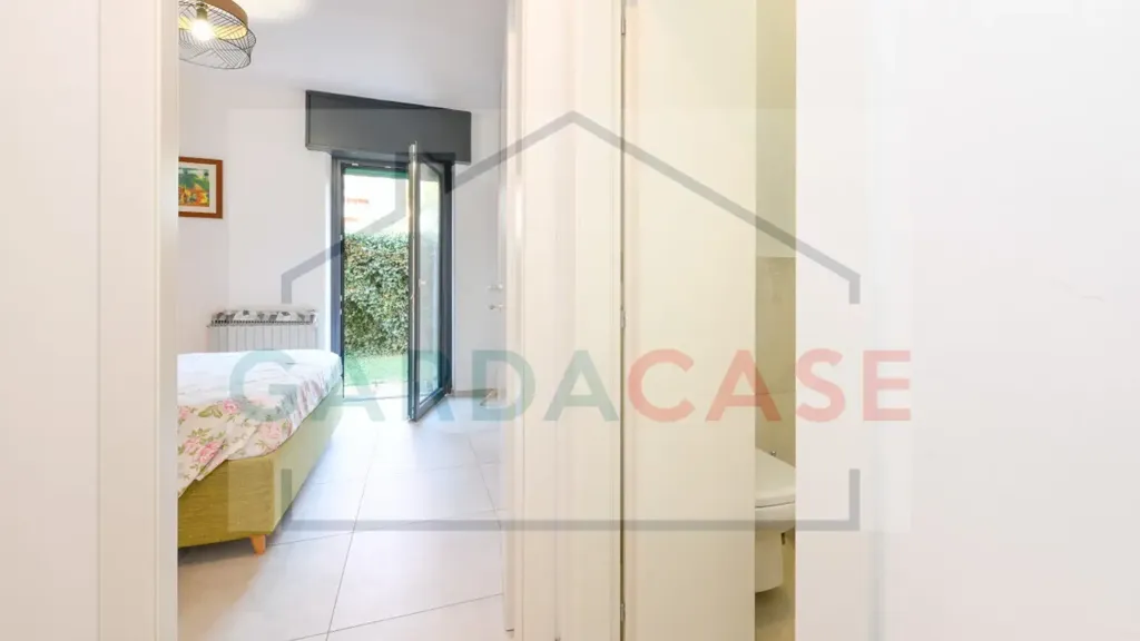 Magamistoad - Rustic Bilocale with Lake View in Sirmione