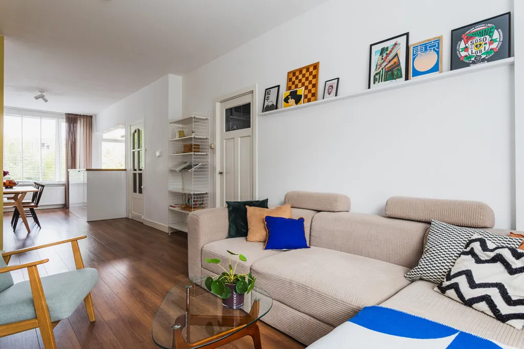 Elutuba - Modern Apartment with Balcony in Bezuidenhout