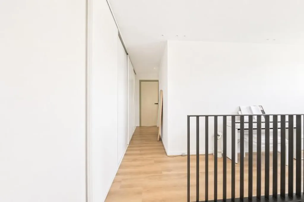 Hallway - Eco-Friendly House with Terrace in Meise