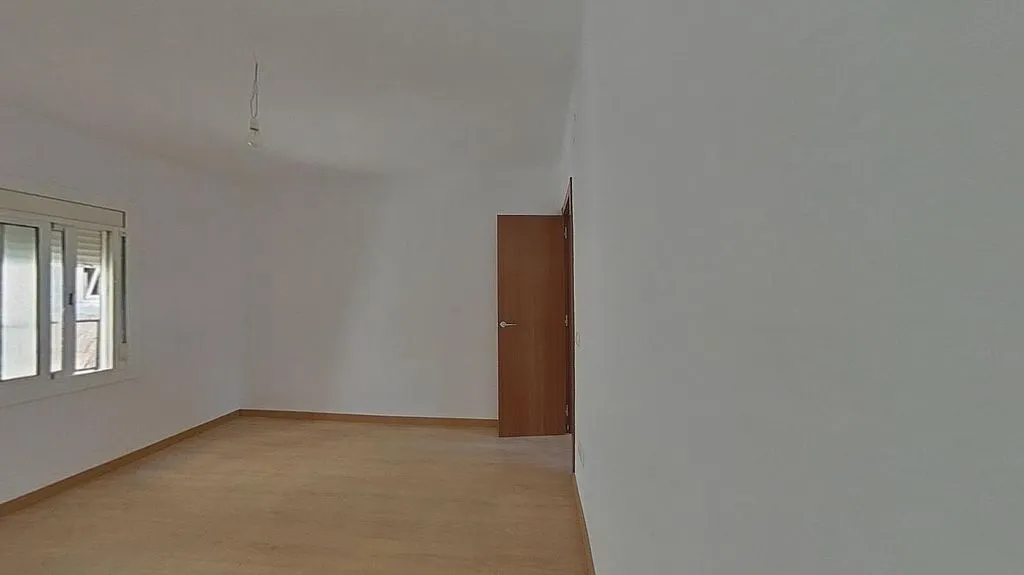 Toad - 3-Bedroom Apartment in Mollet del Vallès