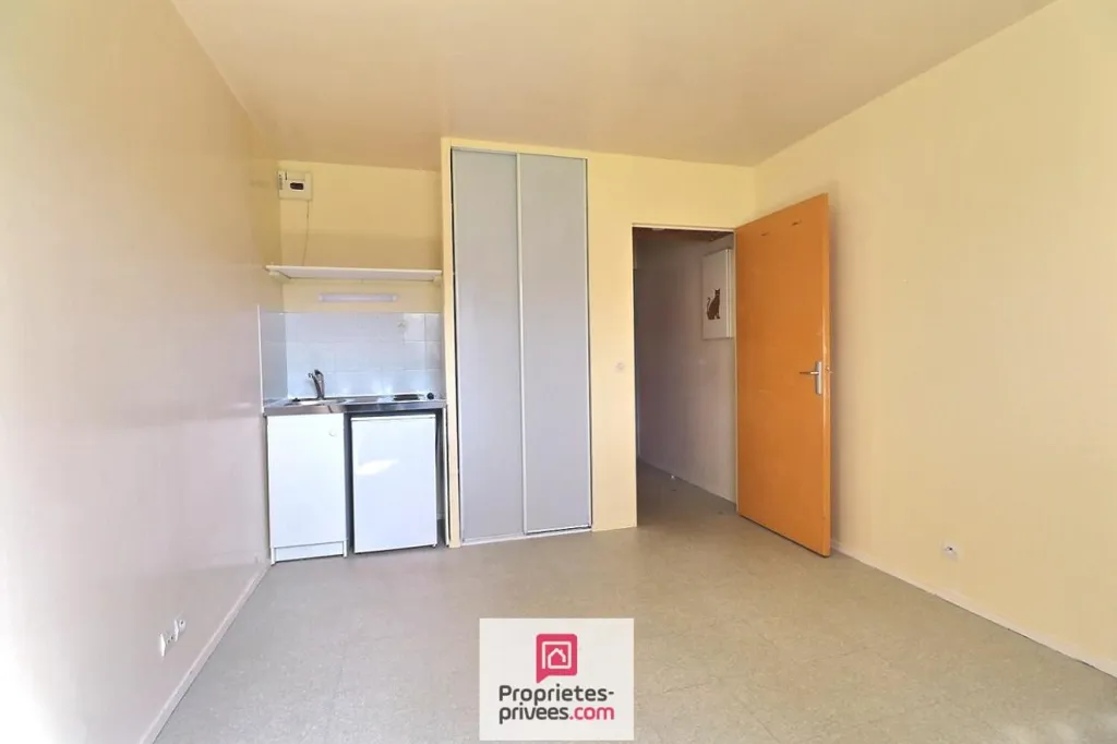 Rooms - Studio in Cergy near University
