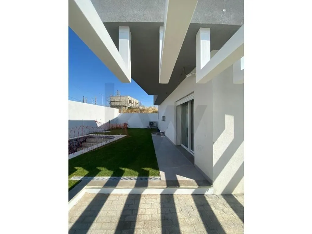 Terrass - Luxury House with Pool in Trajouce, Cascais