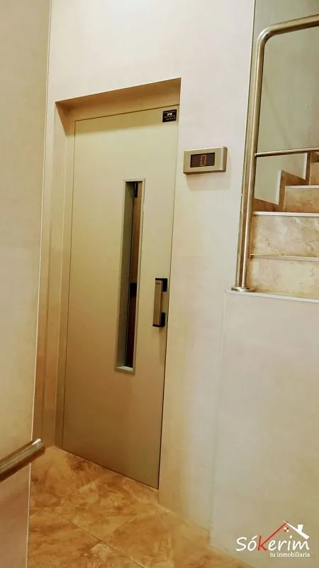 hallway_entrance