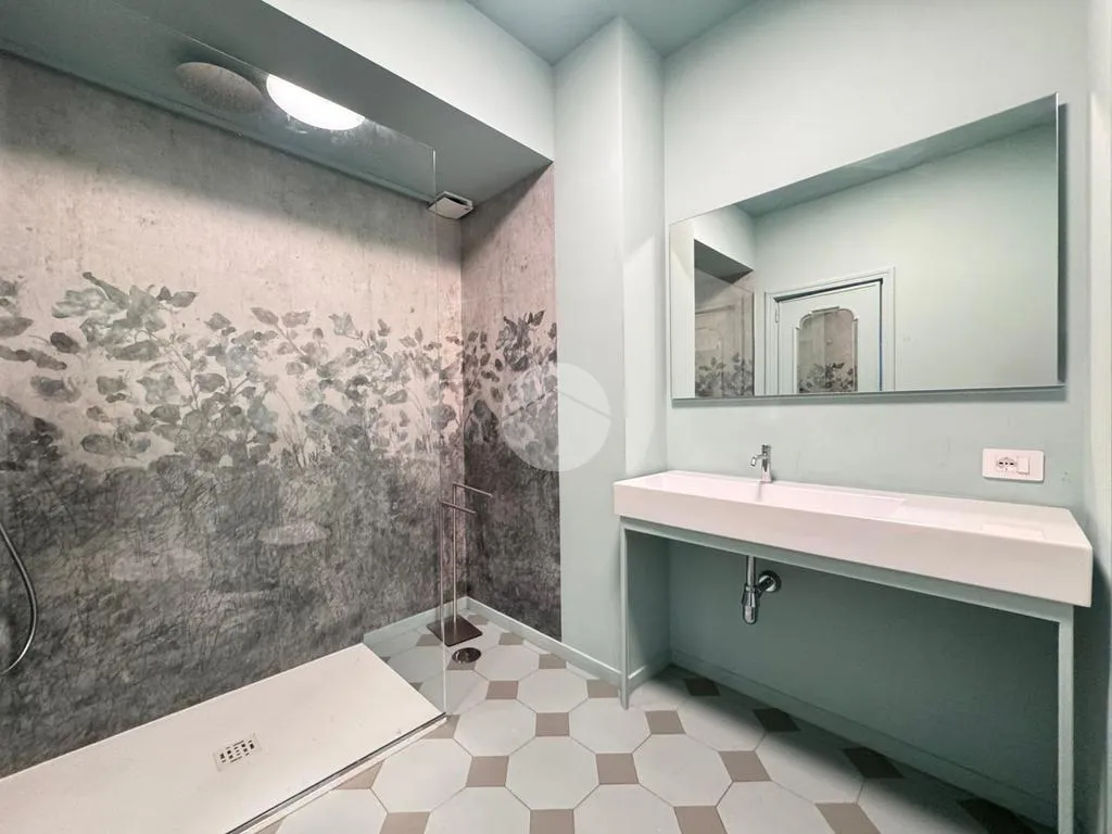 Salles de bain - Penthouse with Sea View in Naples