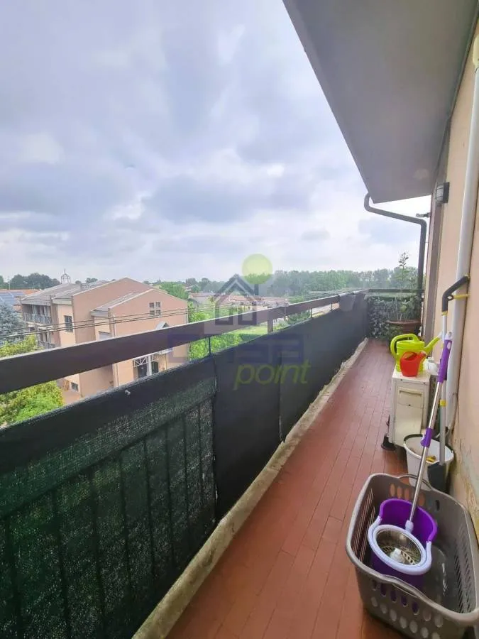 Rõdu - Modern Apartment with Balcony in Somaglia
