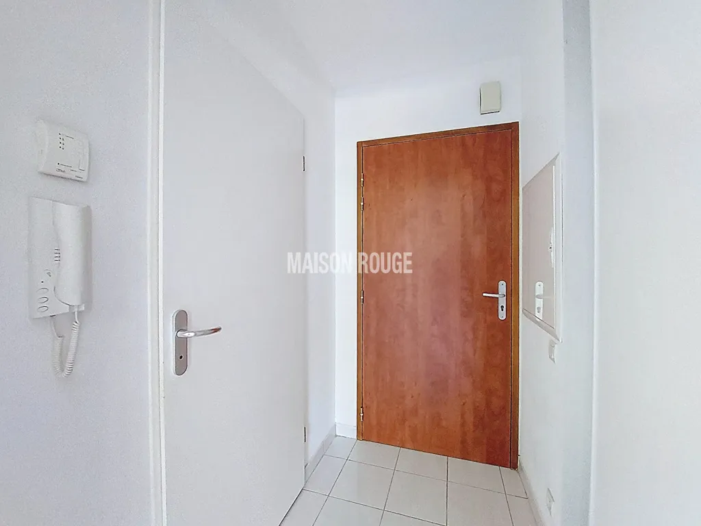 Entrée - Appartement Rez-de-Jardin avec Terrasse à Vannes
