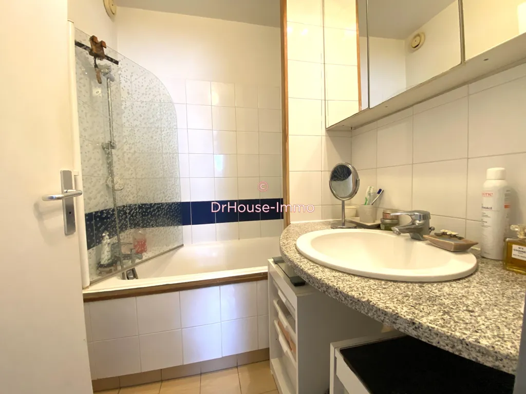 Vannitoad - Second Floor Flat with Sea View Terrace in Ulysse