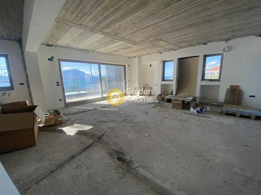 Toad - Apartment with Sea View in Chalkida