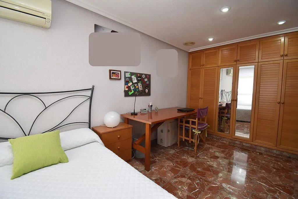 Bedrooms - Apartment with Balcony in Santa Pola Centre