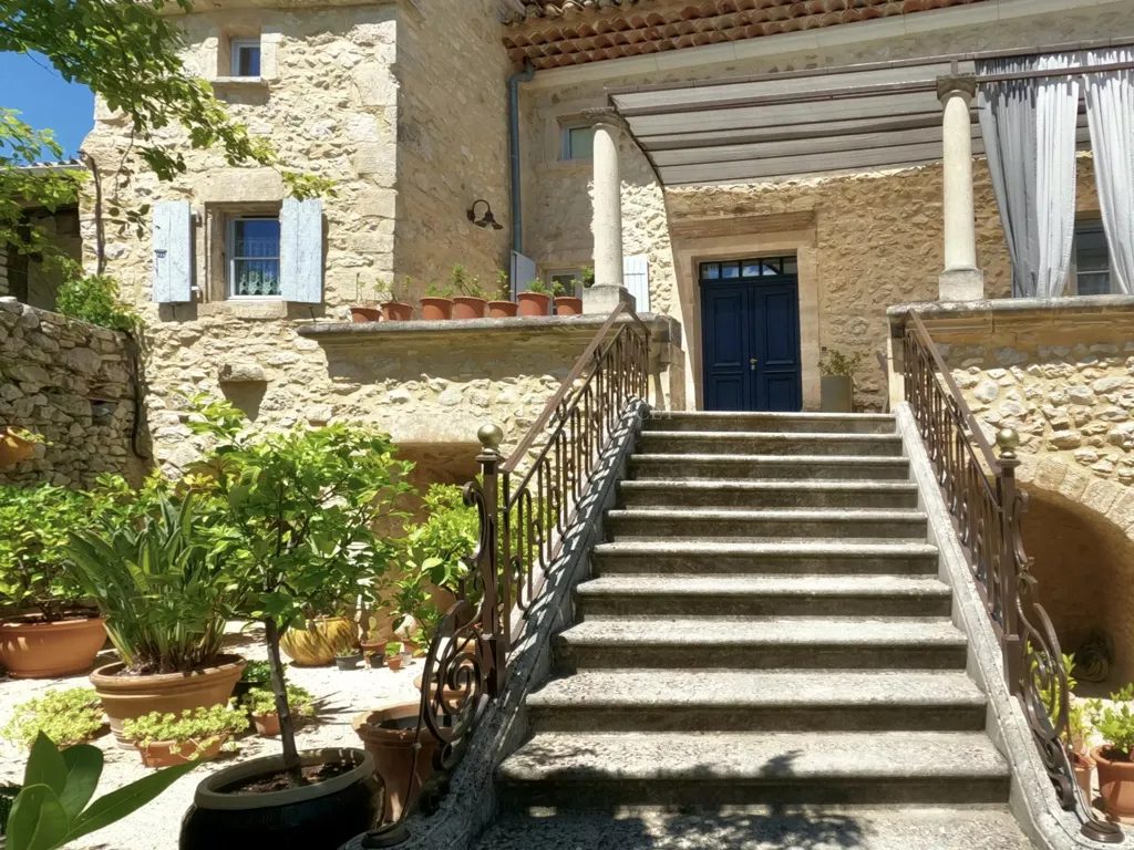 Välivaade - Restored 17th-Century Silk Farm with Pool in Ardèche