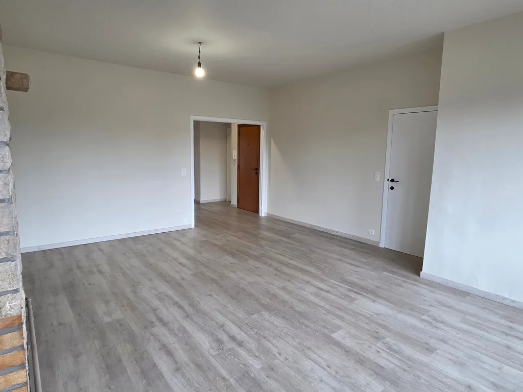 Toad - Fully Renovated Flat with Large Terrace in Centre