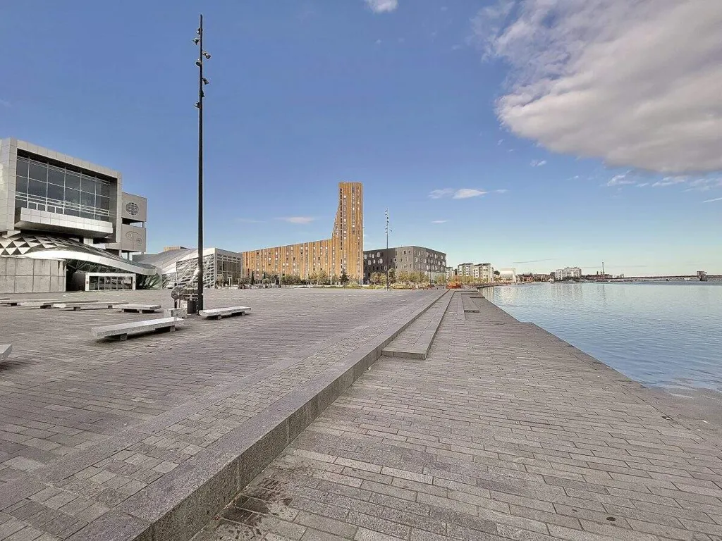 2-Bedroom Apartment with Garden in Aalborg