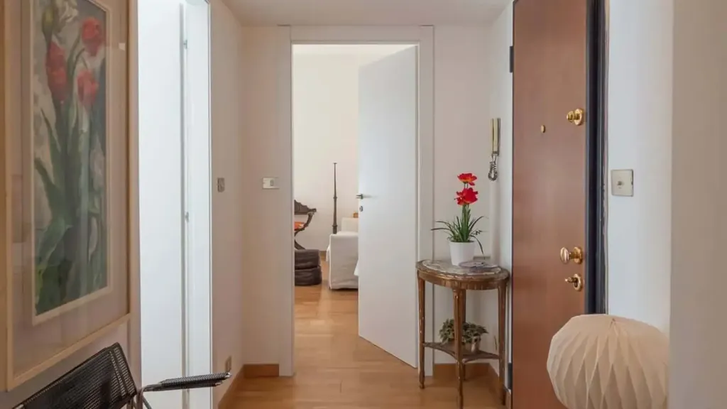 Entrée - Charming Studio in Milan’s Cozy Neighborhood