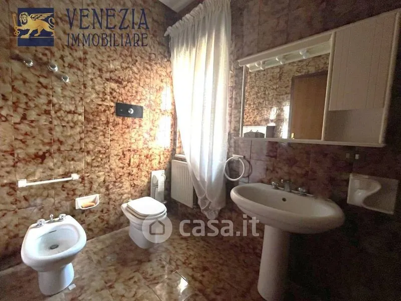 Salles de bain - Apartment with Balcony in Sciacca