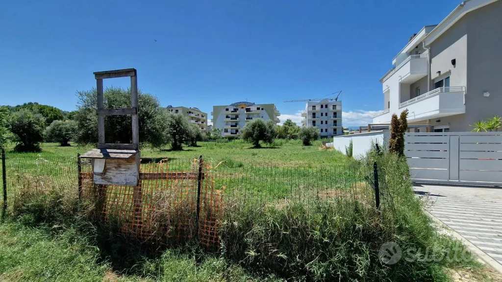 Garden - Buildable Plot for Villa in Montesilvano