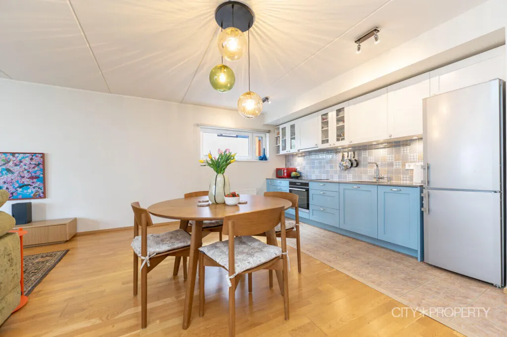 Söögituba - Apartment with Balcony in Viimsi