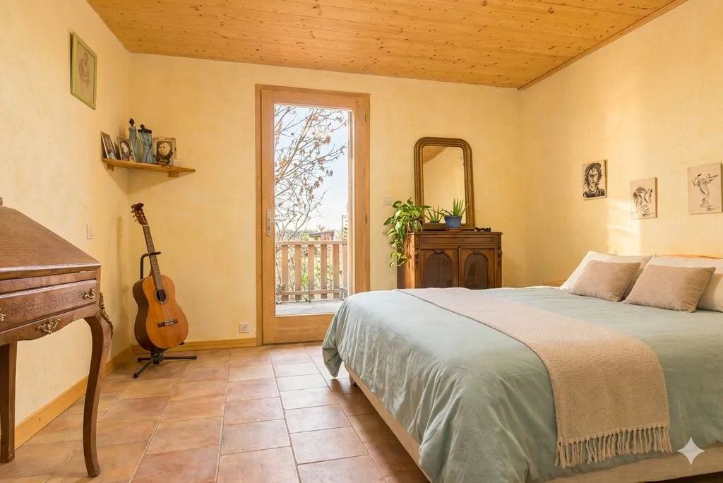 Magamistoad - Contemporary Timber Frame House with Terraces in Vinezac