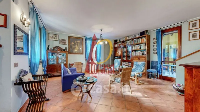 Soggiorno - Three-Level Villa with Garden in Torrevecchia Pia