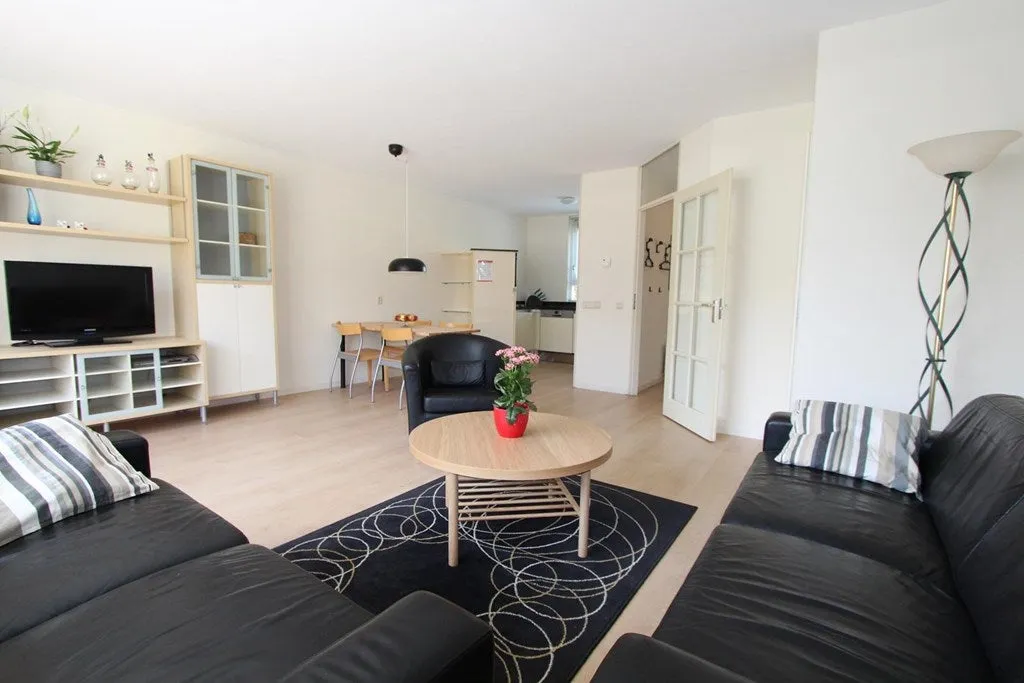 3-toaline korter asukohas Amstelveen