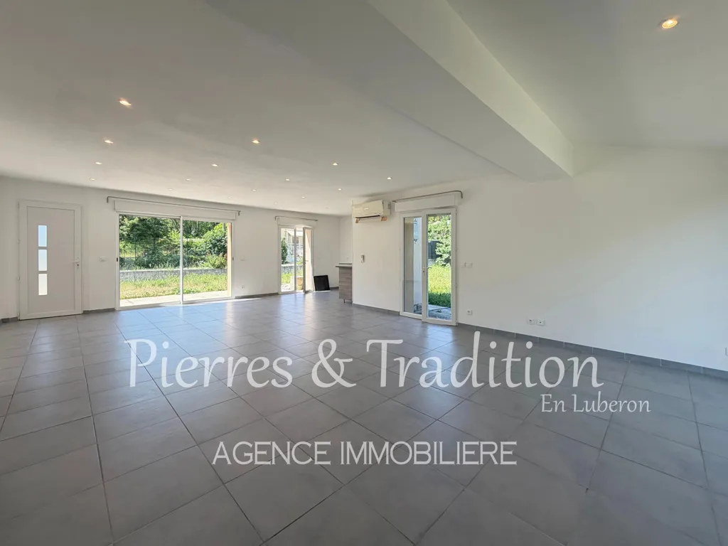 Séjour - Maison avec Jardin à Céreste