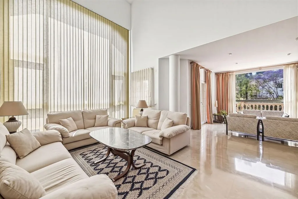 Elutuba - Chalet with Pool and Terrace in Torrequebrada